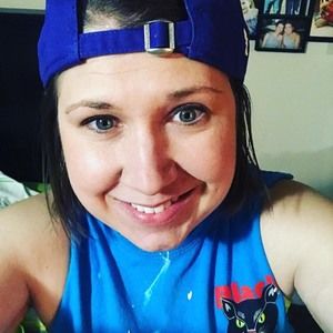 Meet your Posher, Angie